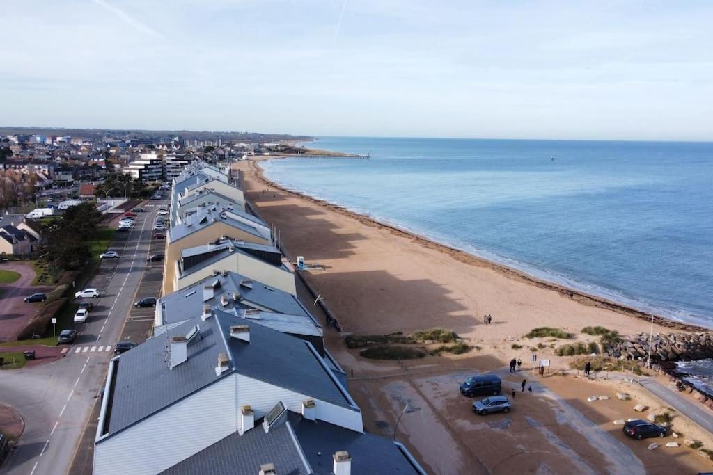 Studio - Balcon - Bord De Mer Courseulles-sur-Mer Zewnętrze zdjęcie