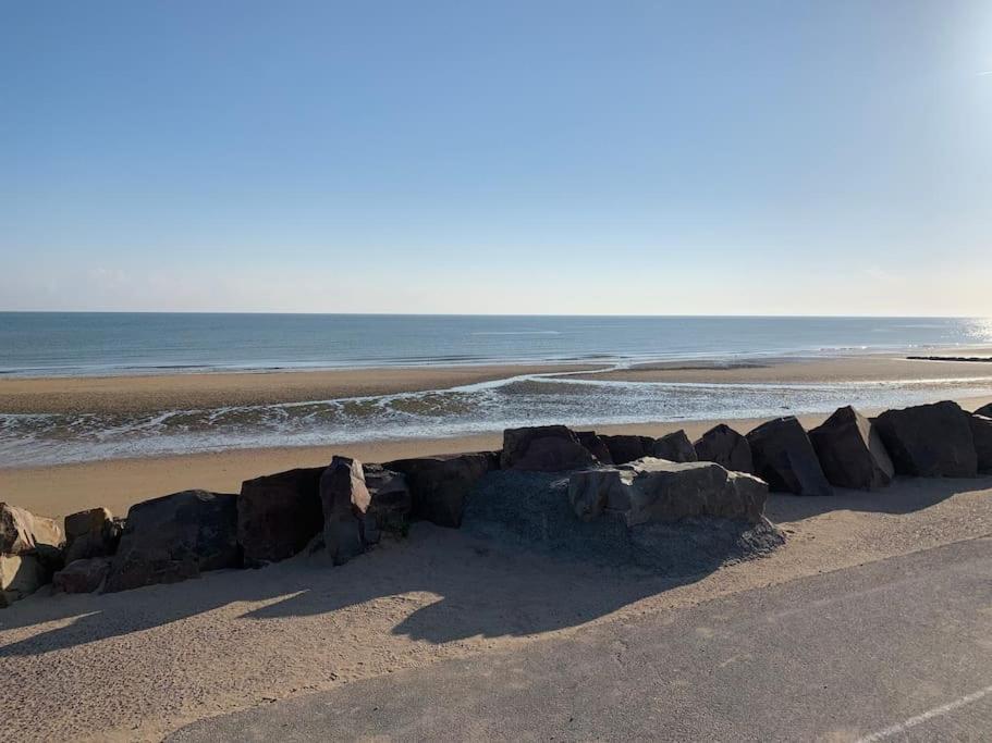Studio - Balcon - Bord De Mer Courseulles-sur-Mer Zewnętrze zdjęcie