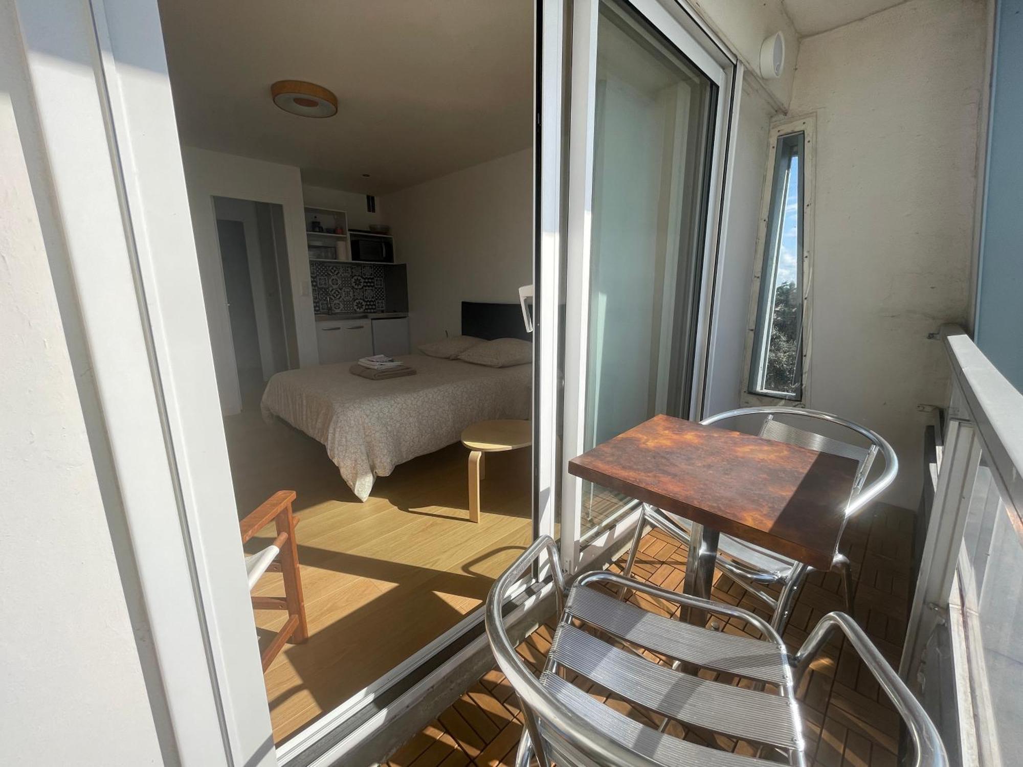 Studio - Balcon - Bord De Mer Courseulles-sur-Mer Zewnętrze zdjęcie